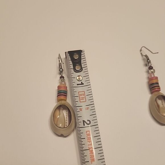 Heishi Beaded Shell Drop Earrings Womens Teen Gift Jewelry Beachy Vibes Cool - Picture 3 of 4